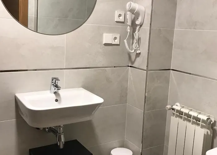 Baltico 2 Estrellas فندق