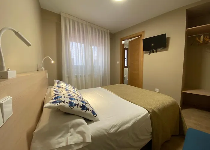 فندق Baltico 2 Estrellas لواركا